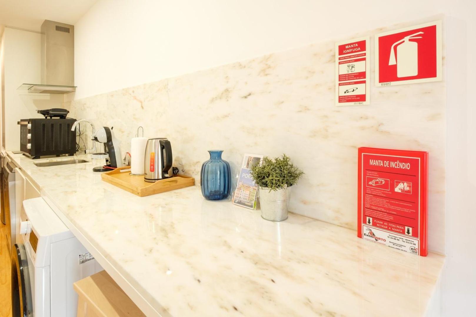 Guestready - Blue Gem In The Historic Centre Apartment Porto Exterior photo